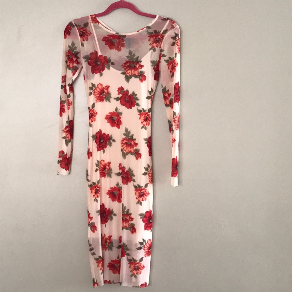 🆕 Floral Midi dress